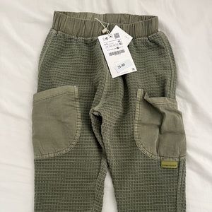 Zara toddler waffle pants 2-3T. Brand new. Never worn